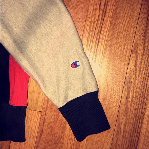Champion Hoodie - Picture 4 of 5